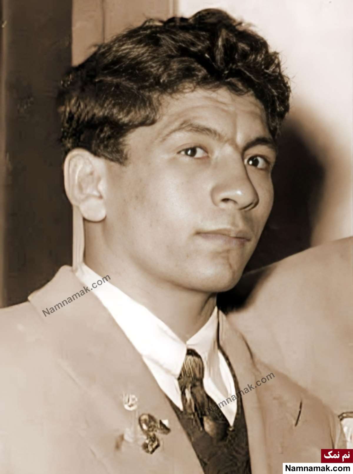زندگینامه محمود ملاقاسمی کشتی گیر و همسرش محمود ملاقاسمی - Mahmoud Mollaghasemi