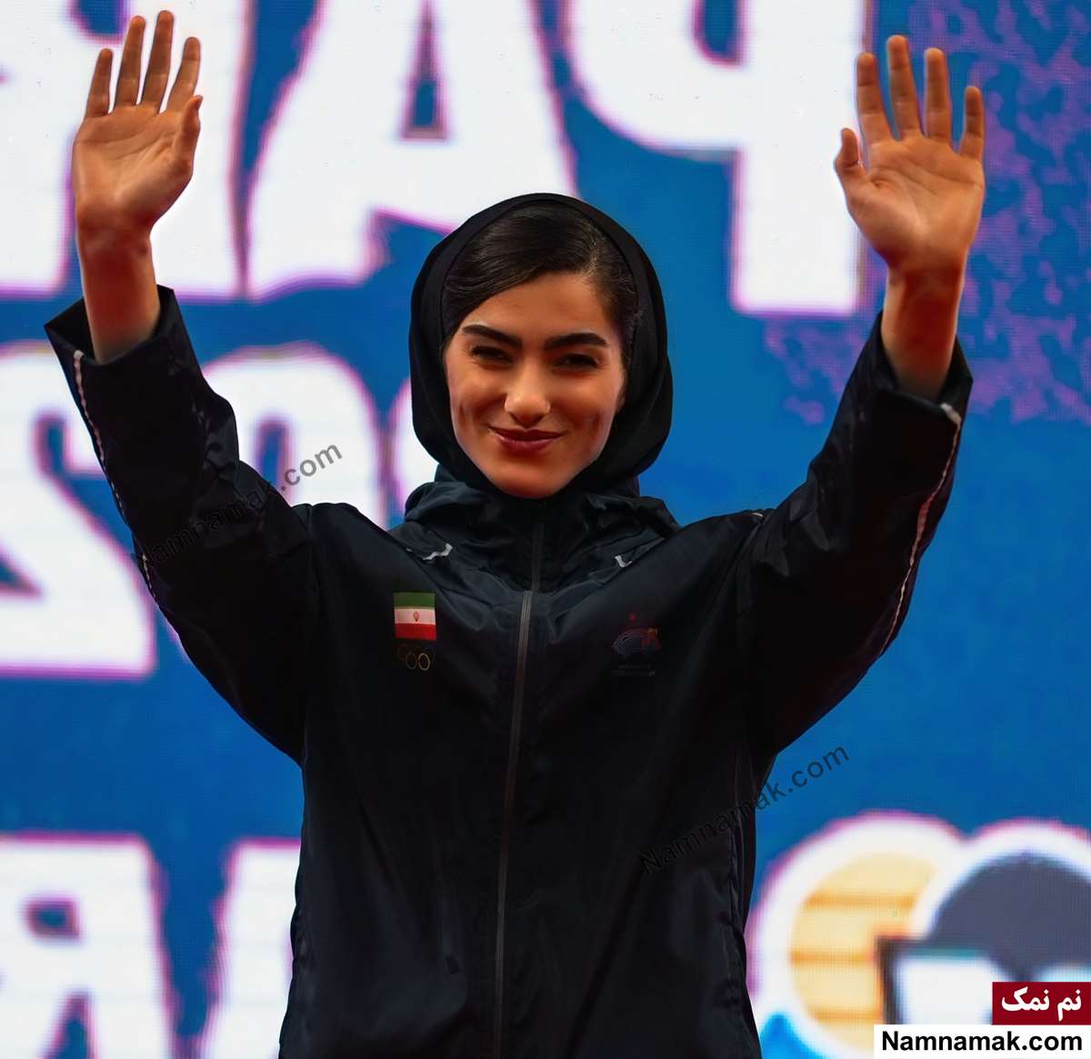 زندگینامه آتوسا گلشادنژاد و همسرش آتوسا گلشادنژاد - Atousa Golshadnejad