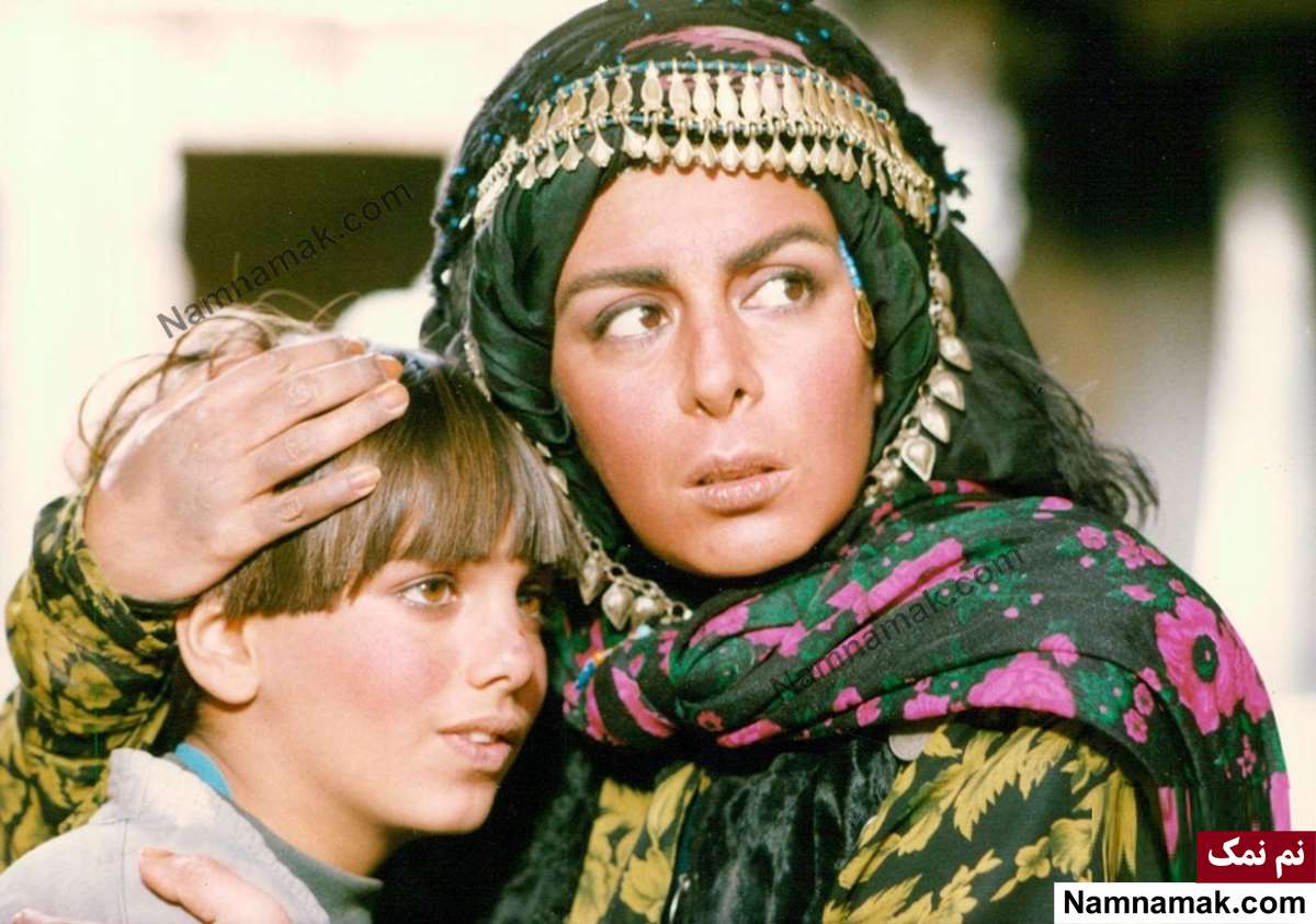 خلاصه داستان و بیوگرافی بازیگران فیلم پنجه در خاک بازیگران فیلم پنجه در خاک