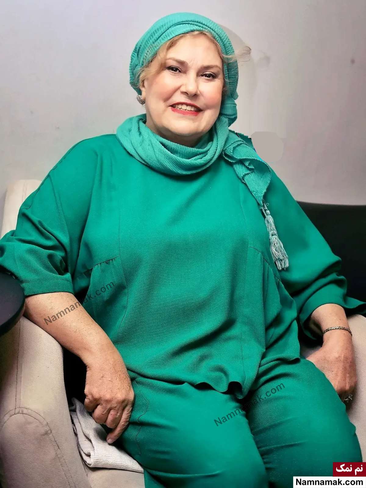 چهره های متولد 20 مرداد مهرانه مهین ترابی