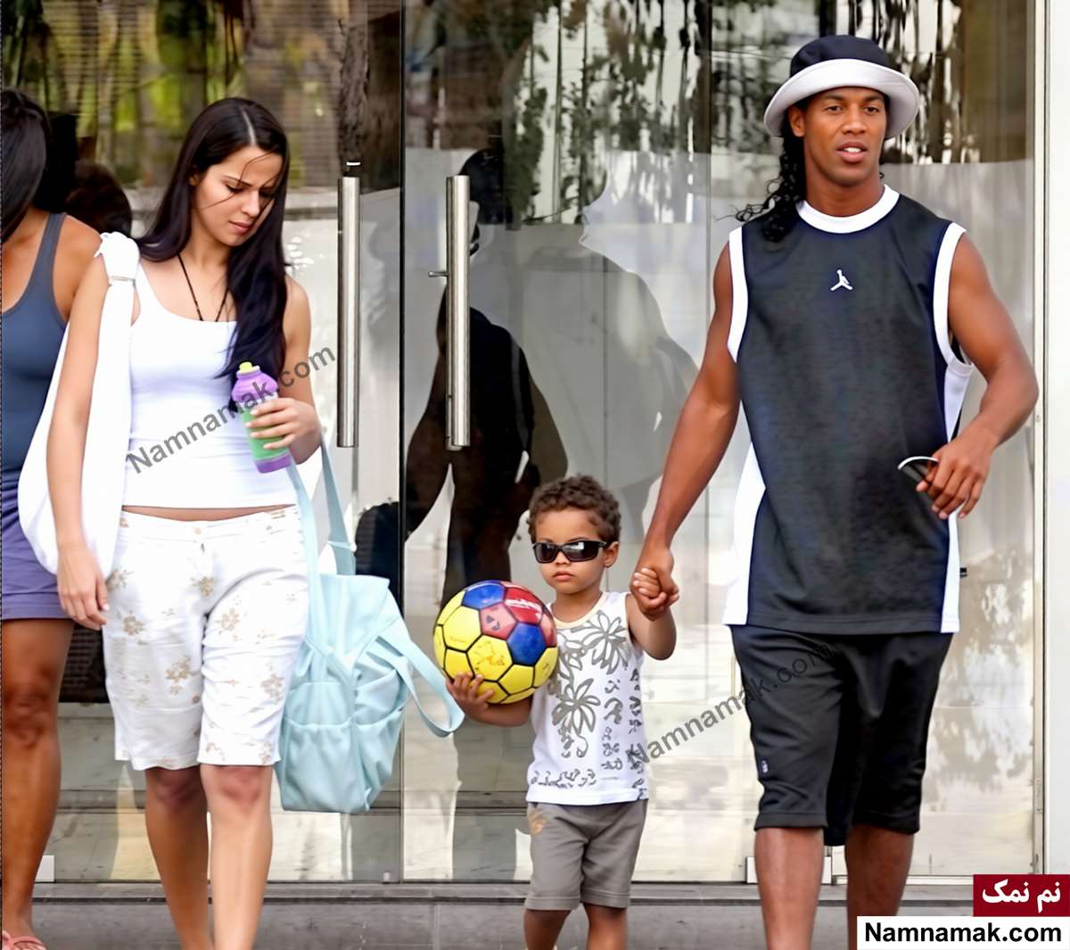 زندگینامه رونالدینیو و همسرش رونالدینیو - Ronaldinho