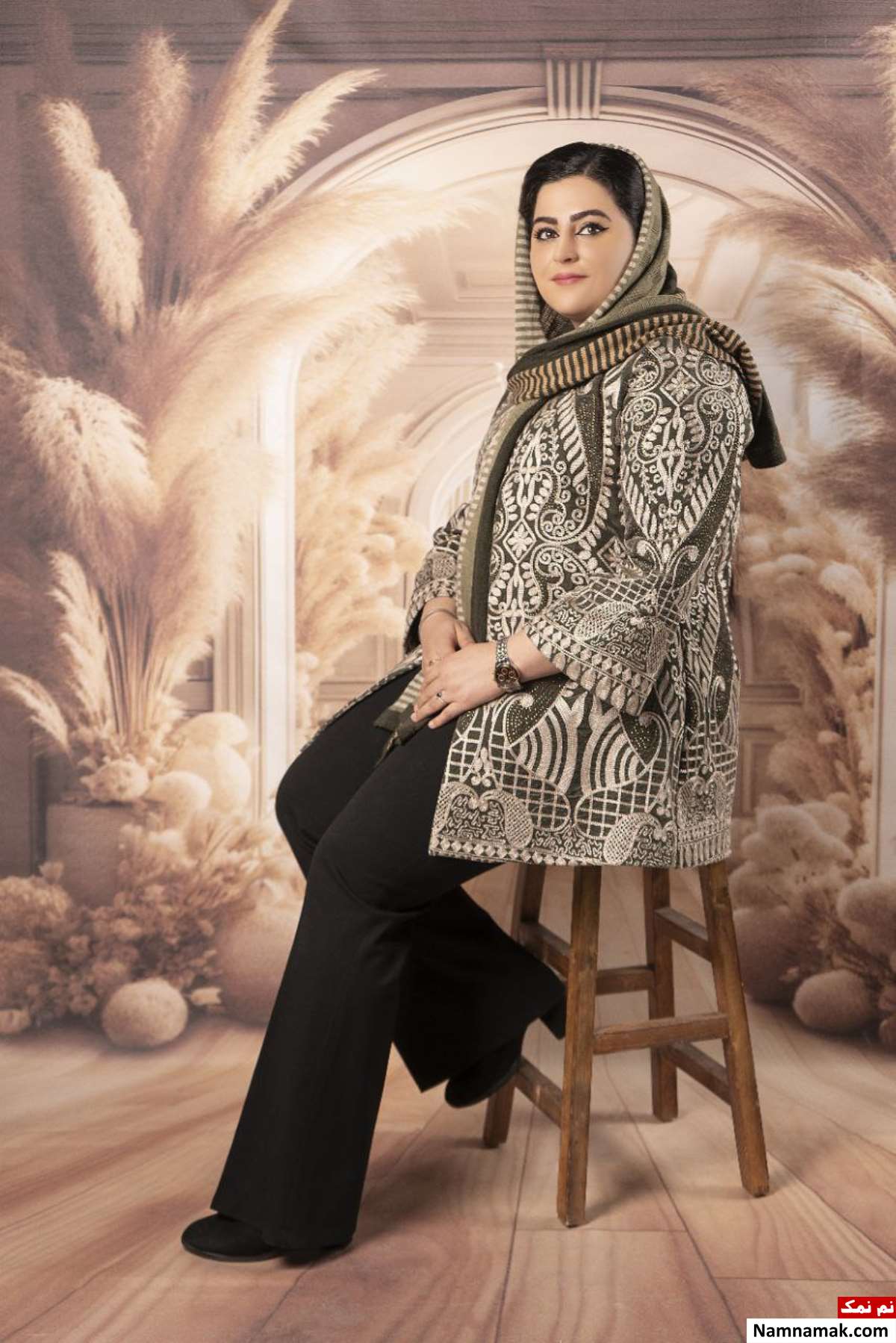 افسانه عزیزی بازیگر افسانه عزیزی بازیگر