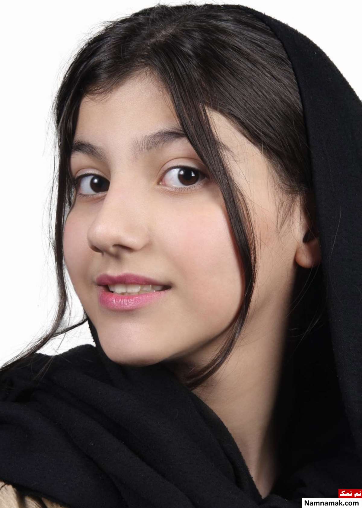 آیه علیزاده بازیگر آیه علیزاده بازیگر