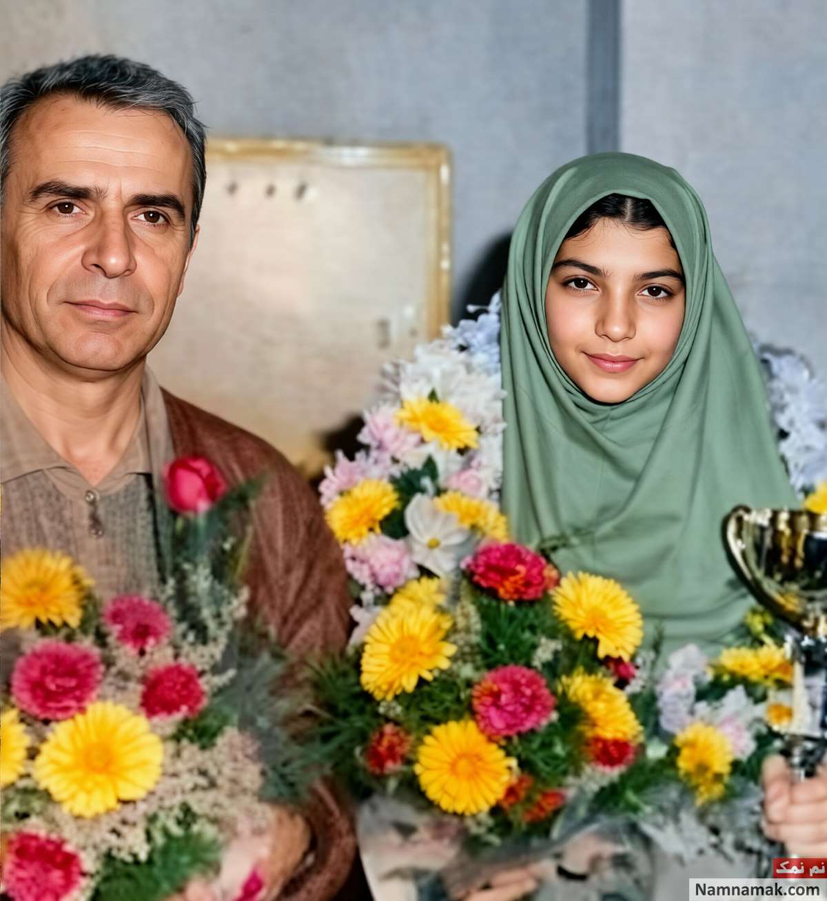 بیوگرافی آتوسا پورکاشیان و همسرش آتوسا پورکاشیان - Atousa Pourkashiyan