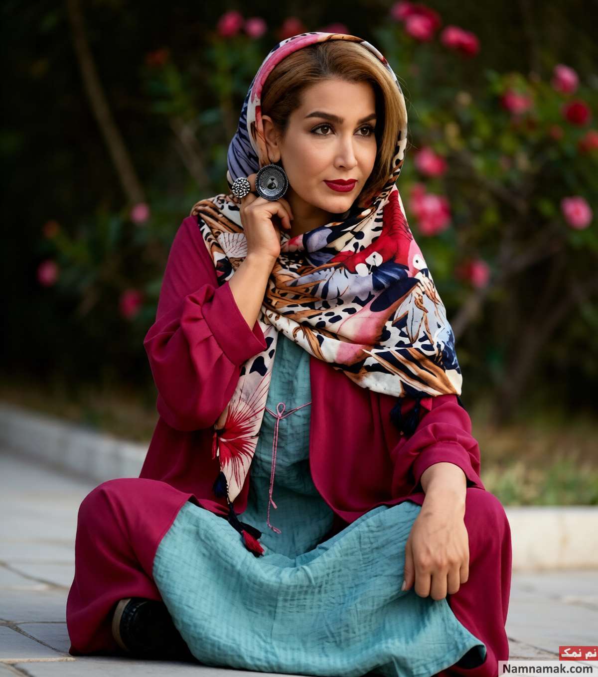 بیوگرافی بازیگران فیلم آسمان غرب سمیه مهری