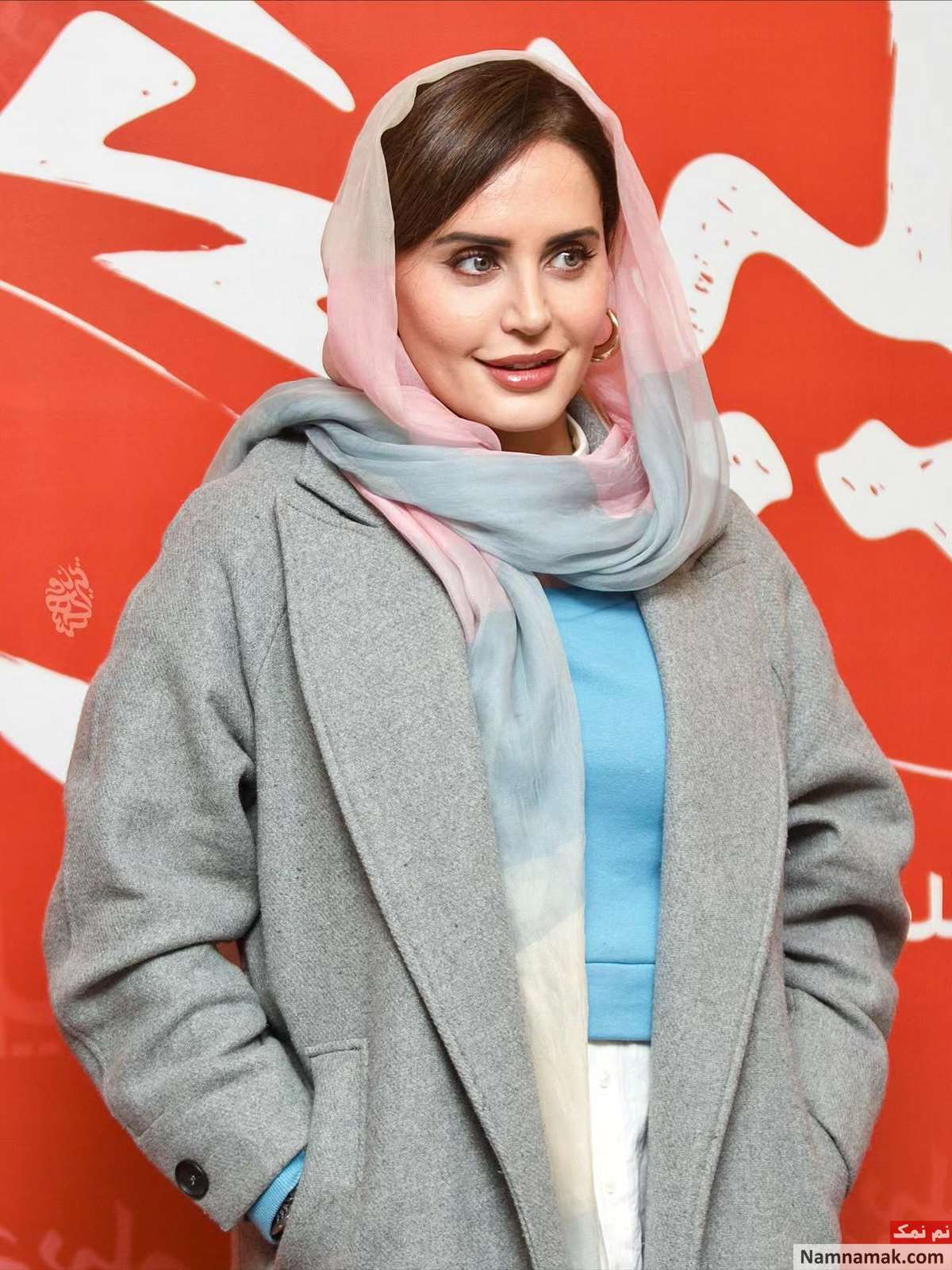 مدل مانتو و پالتوهای شیک الناز شاکردوست مدل مانتو و پالتوهای شیک الناز شاکردوست