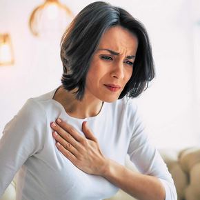 درد قفسه سینه ناشی از زخم معده و علل و علائم آن