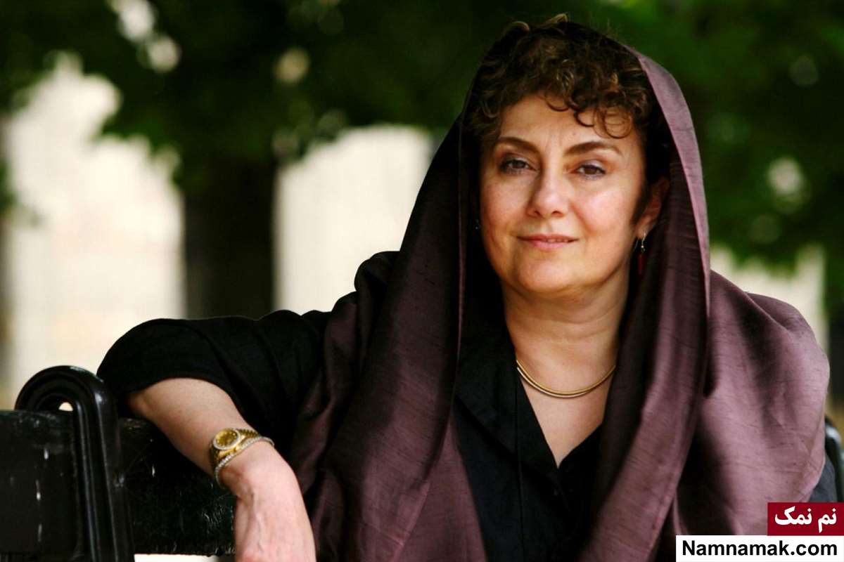 زویا پیرزاد نویسنده