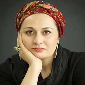 پریوش نظریه الان کجاست و چه می کند؟