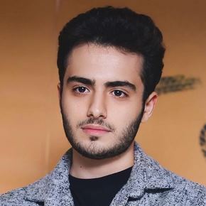 بیوگرافی آرین محمودی بازیگر نقش بامداد سریال اکسیر