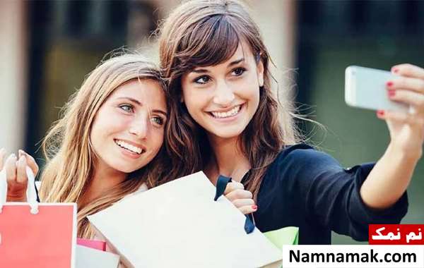 ژست عکس دخترانه سلفی