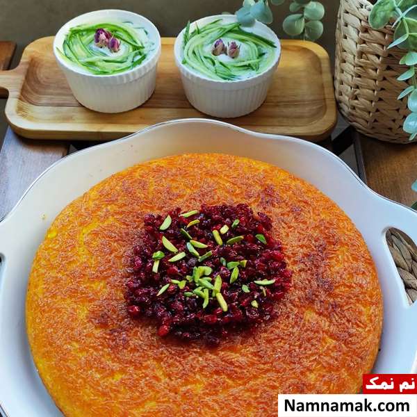 ته چین مرغ در قالب کمربندی