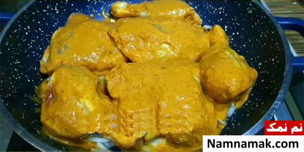 طرز تهیه مرغ مزه دار شده با ماست