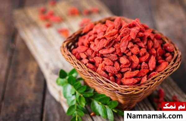مزه دار کردن مرغ برای زرشک پلو