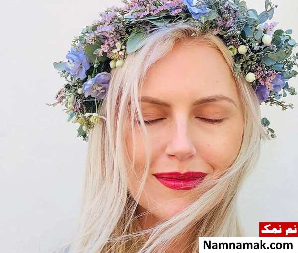 تاج گل عروس طبیعی