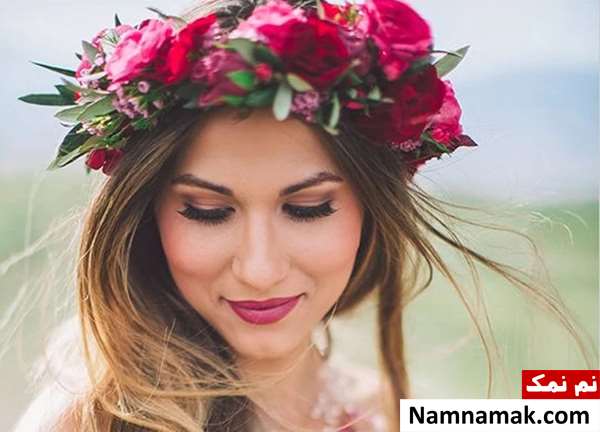 تاج گل عروس طبیعی