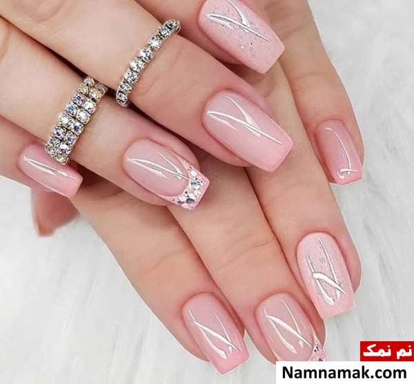 طراحی ناخن برای عروس ساده و شیک