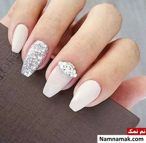 طراحی ناخن برای عروس ساده و شیک