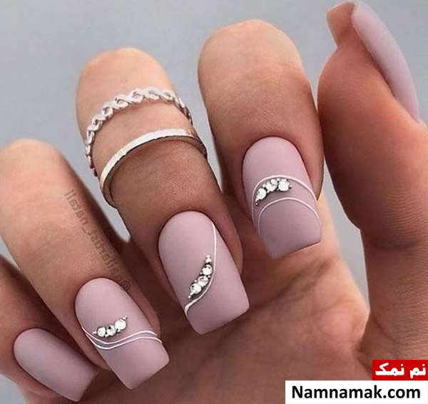 طراحی ناخن عروس با نگین