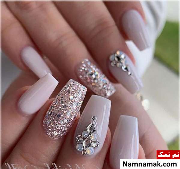 طراحی ناخن عروس با نگین