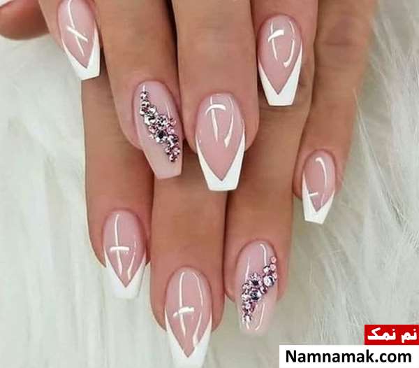 طراحی ناخن عروس با نگین