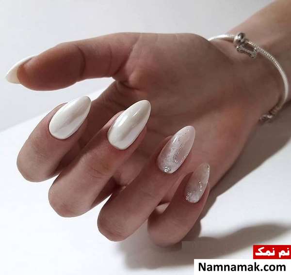 طراحی ناخن عروس سفید ساده و اکلیلی