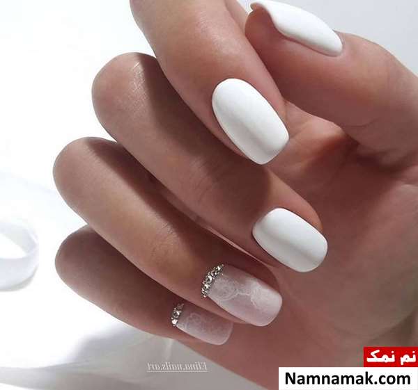 طراحی ناخن عروس سفید ساده و اکلیلی