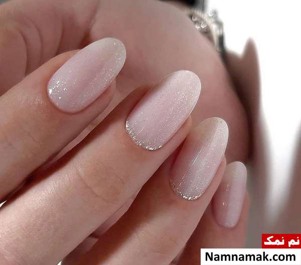 طراحی ناخن عروس سفید ساده و اکلیلی