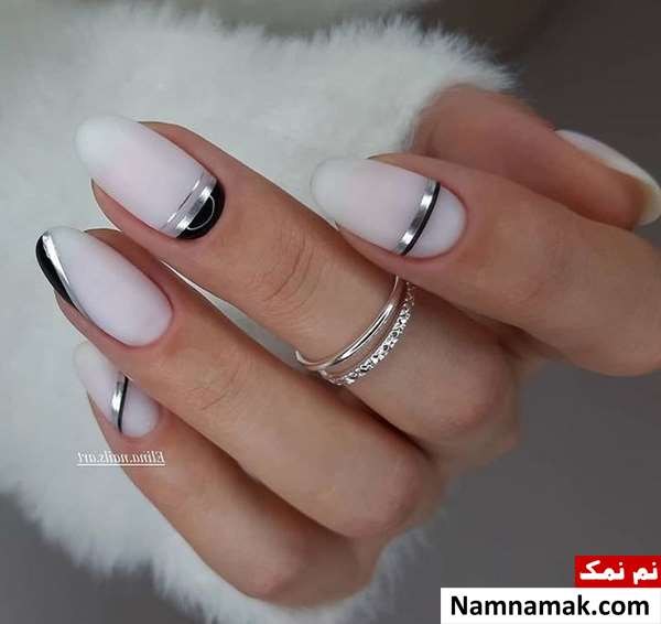 طراحی ناخن عروس سفید ساده و اکلیلی