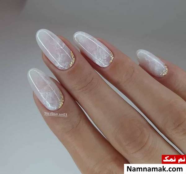 طراحی ناخن عروس سفید ساده و اکلیلی