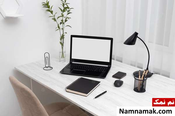 عکس میز کار برای پروفایل