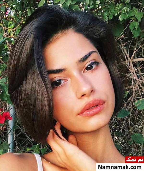 مدل آرایش با موی مشکی کوتاه