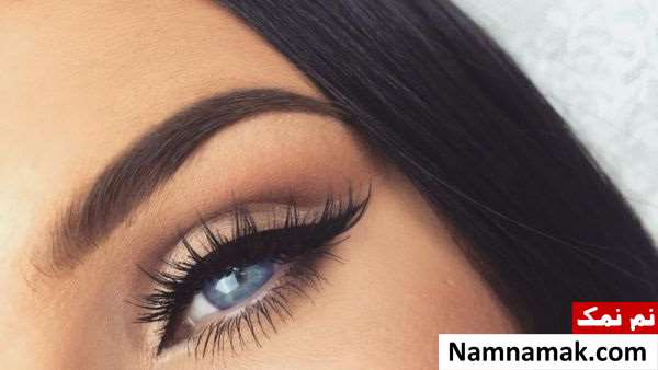 آرایش ساده با موی مشکی و پرکلاغی