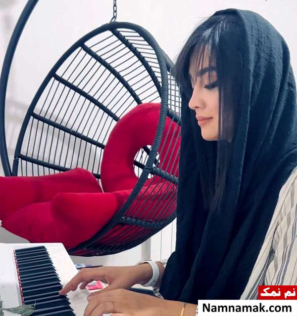 صدف صفرزاده - Sadaf Safarzadeh