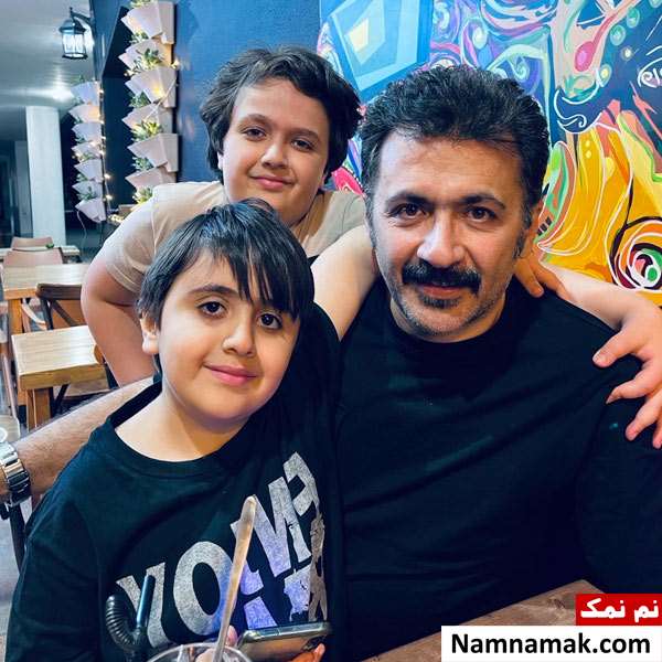 شهرام عبدلی و فرزندانش