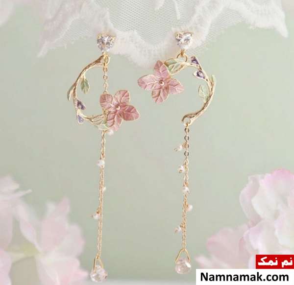 مدل های جدید گوشواره های بلند و آویز طلا ساده و اسپرت