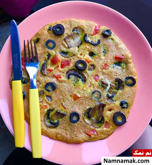 املت قارچ و کالباس