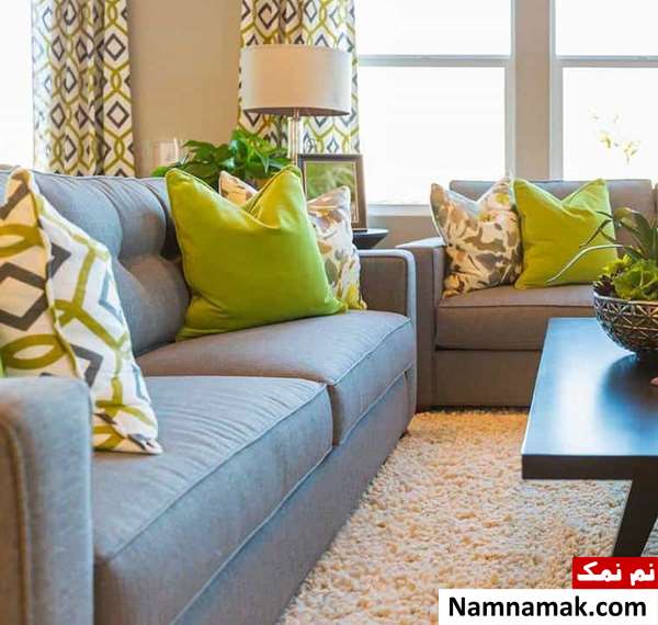 فرش طوسی رنگ با چه پرده ای ست می شود؟