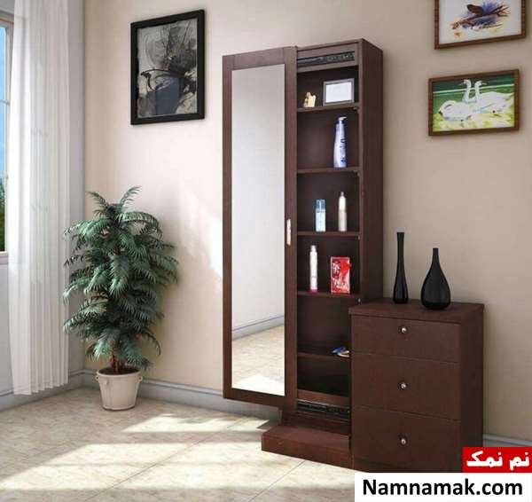 میز آرایش با آینه قدی
