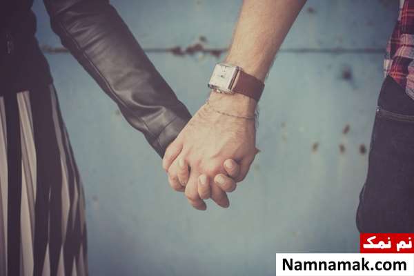 مرد عاشق چگونه حرف می زند؟