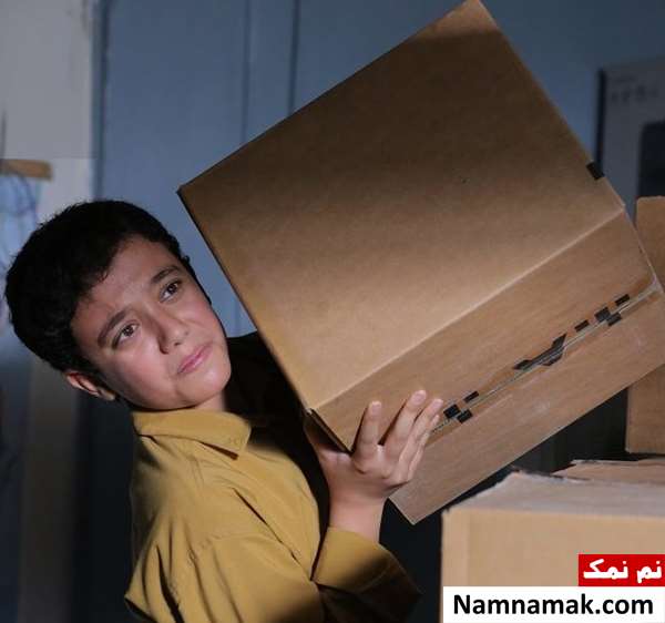 اکبر دست رنج در فیلم سوم شخص غایب