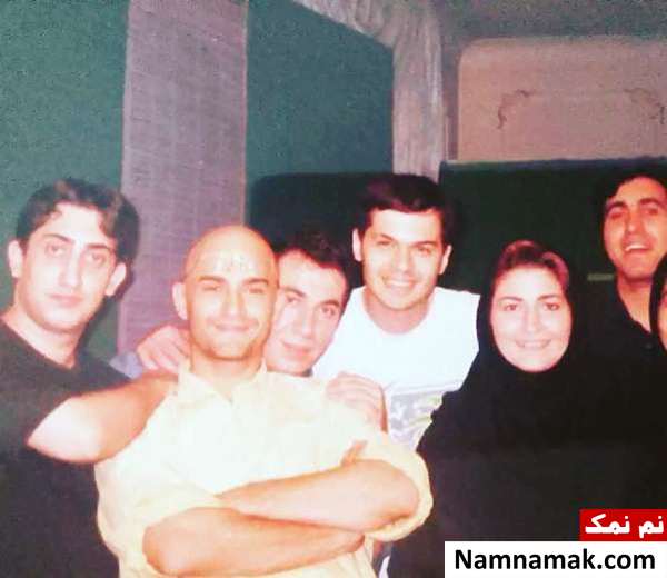 بیوگرافی و عکسهای سوزان عزیزی سوزان عزیزی در مجموعه طنز جمعه بازار به کارگردانی رامبد جوان سال 77