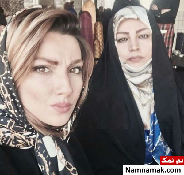 زندگینامه محیا دهقانی و همسرش محیا دهقانی در کنار مادرش