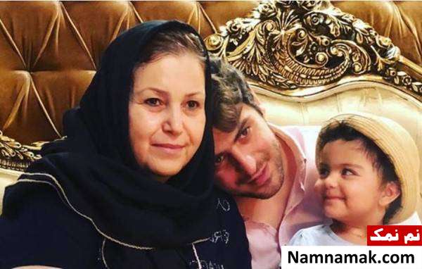 تبریک علی ضیاء برای تولد مادرش علی ضیاء