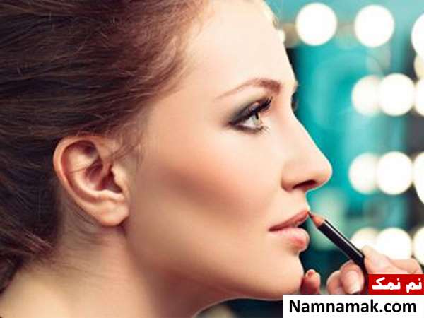 چگونه خط لب بزنیم؟ رژ لب زدن