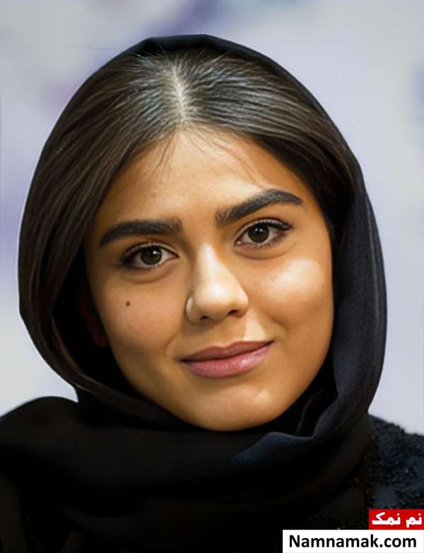آزاده زارعی بازیگر نقش باران در سریال آوای باران آزاده زارعی بازیگر نقش باران در سریال آوای باران