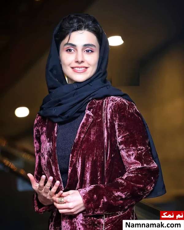 مانتوی جذاب لاله مرزبان