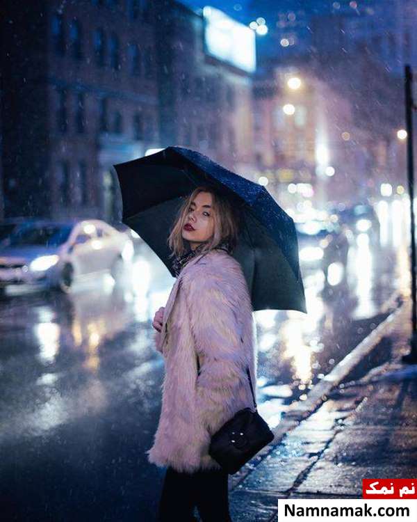 ژست عکس در هوای بارانی