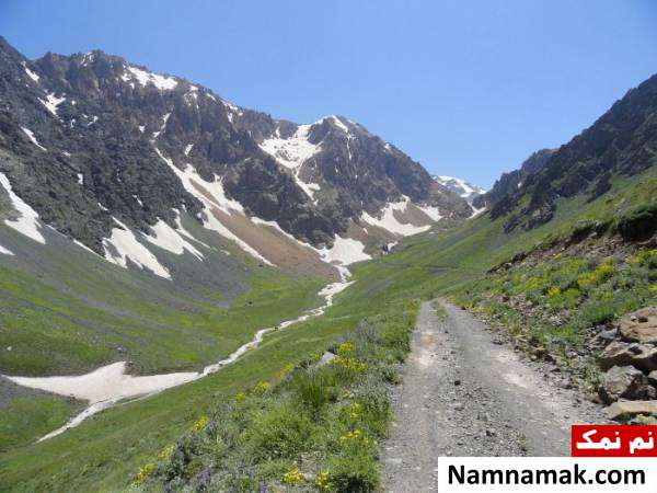 قله علم کوه در تخت سلیمان معرفی قله علم کوه در تخت سلیمان