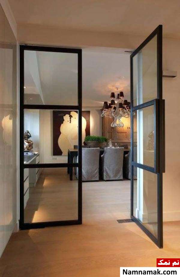 خانه کم نور درب شیشه ای برای دلباز شدن خانه